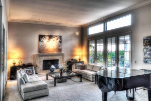 Florida Real Estate, Living room